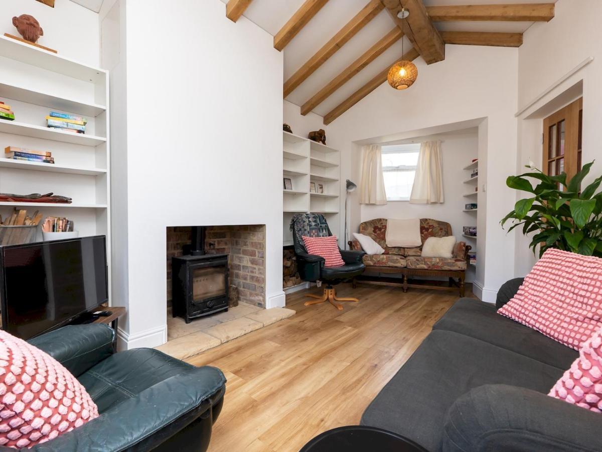 Pass The Keys Spacious Family Home With Parking Bath Luaran gambar