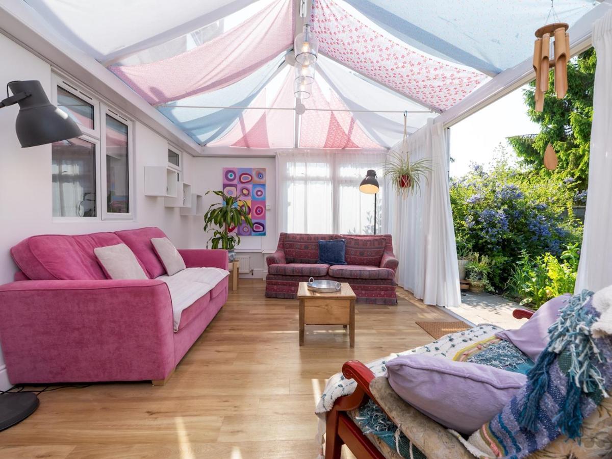 Pass The Keys Spacious Family Home With Parking Bath Luaran gambar