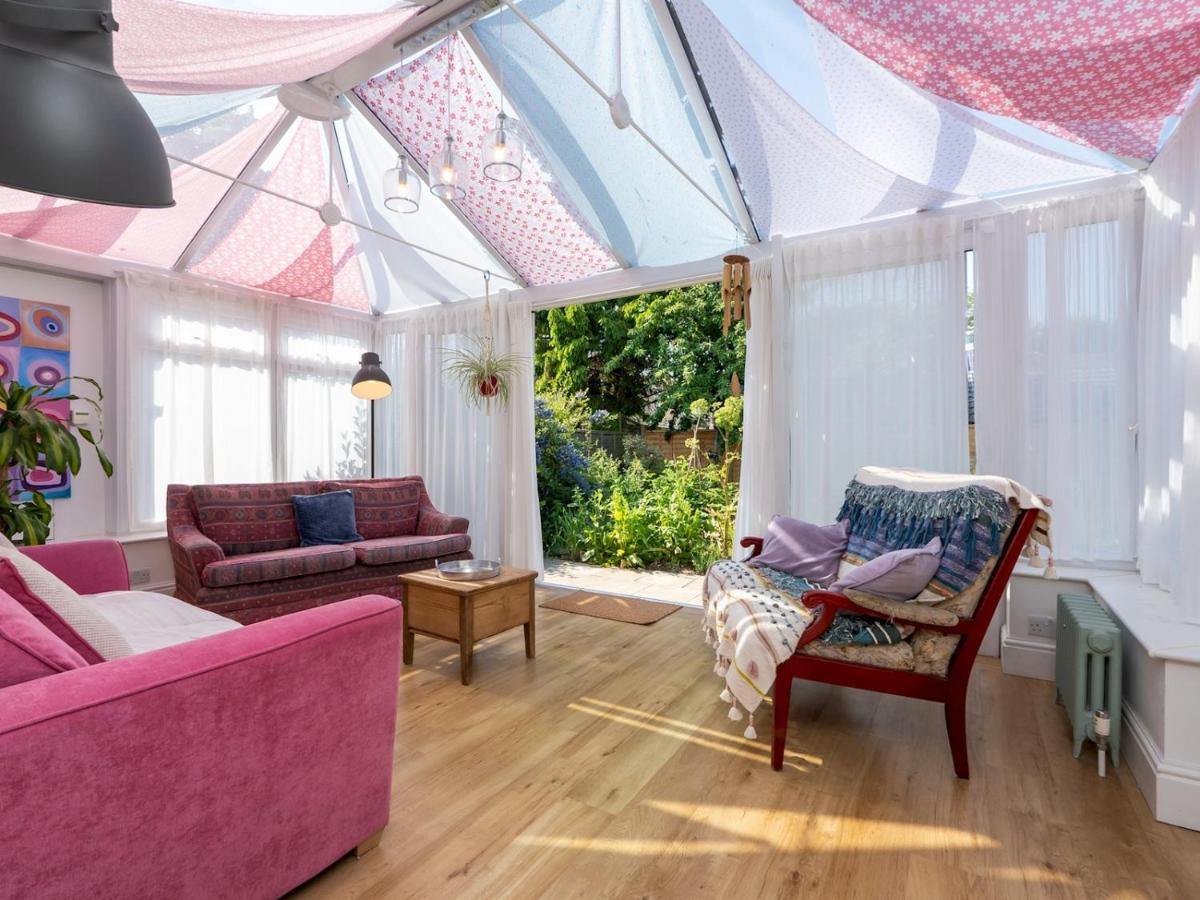 Pass The Keys Spacious Family Home With Parking Bath Luaran gambar